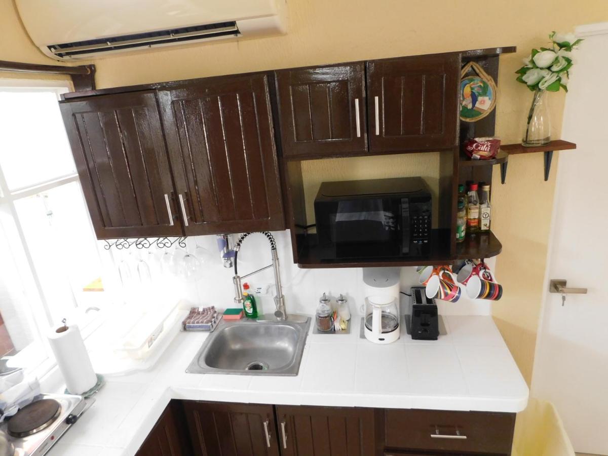 Condo Villa B27 Sleeps Five People - B28 Sleeps Six People - Price Includes Housekeeping Fees Not Taxes - Very Close To The Pool And Beach! Jacó Buitenkant foto